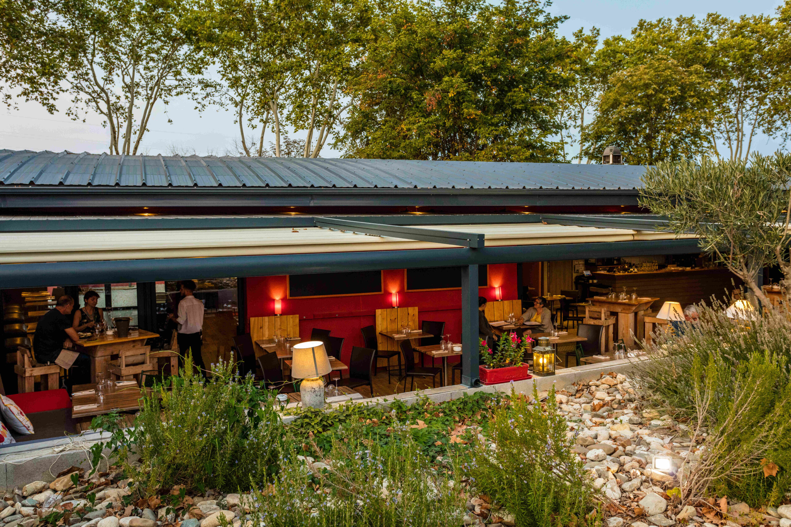restaurant l’écluse – Villeneuve les Beziers –